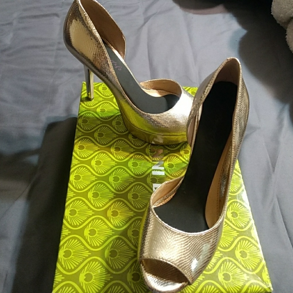 Shoes